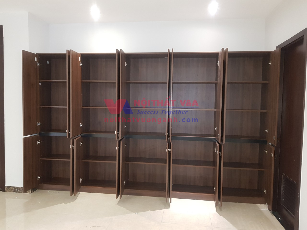 nội thất vă phòng kcn việt hương 2b