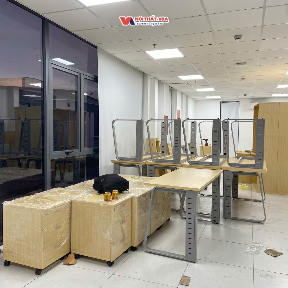 Cung cấp nội thất khu công nghiệp sóng thần