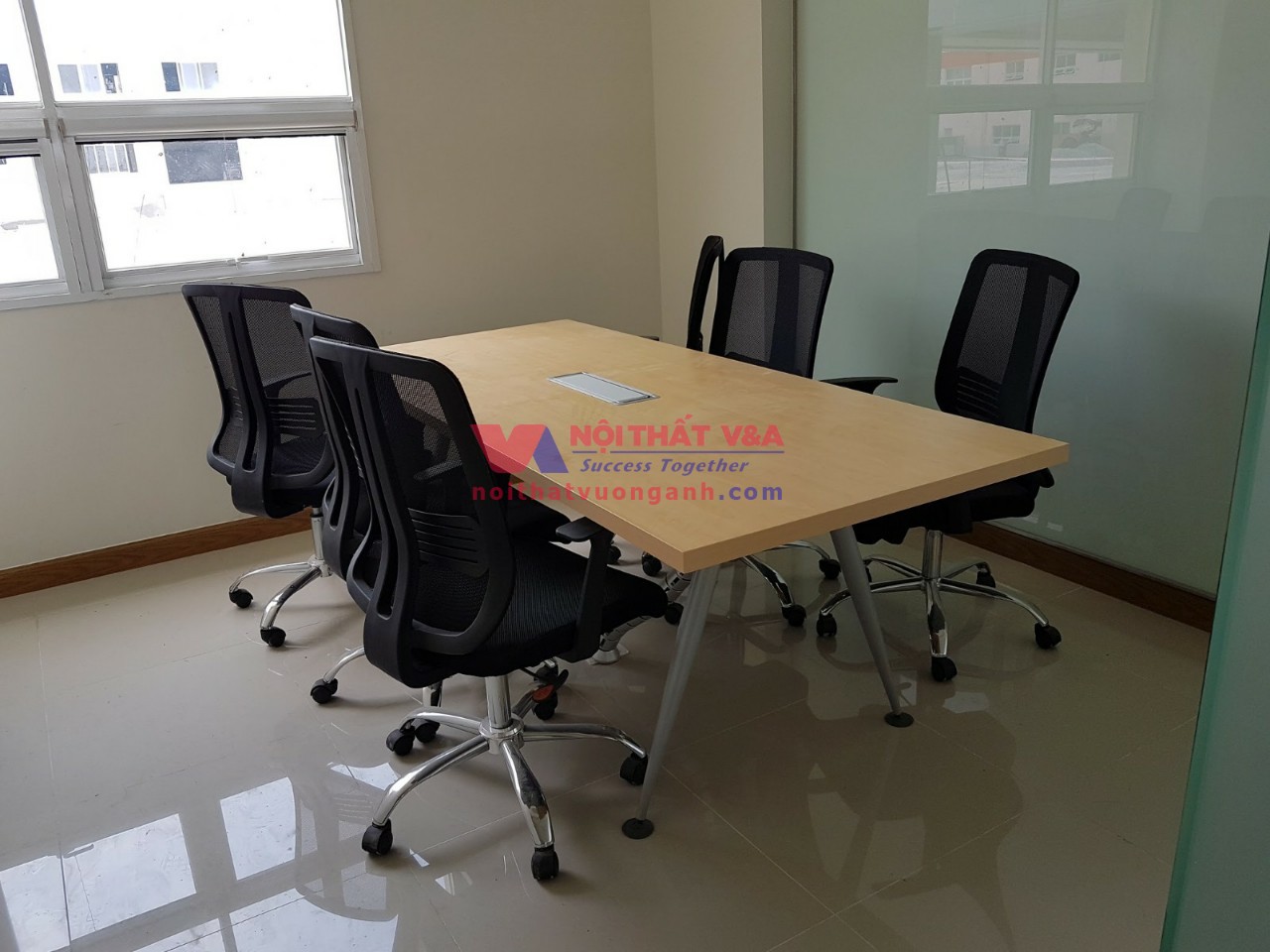 nội thất kcn lộc an bình sơn